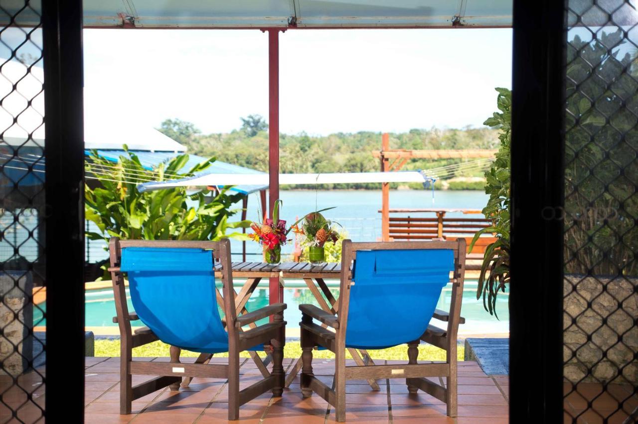 Retreat Seaside Hostel พอร์ตวิลา ภายนอก รูปภาพ
