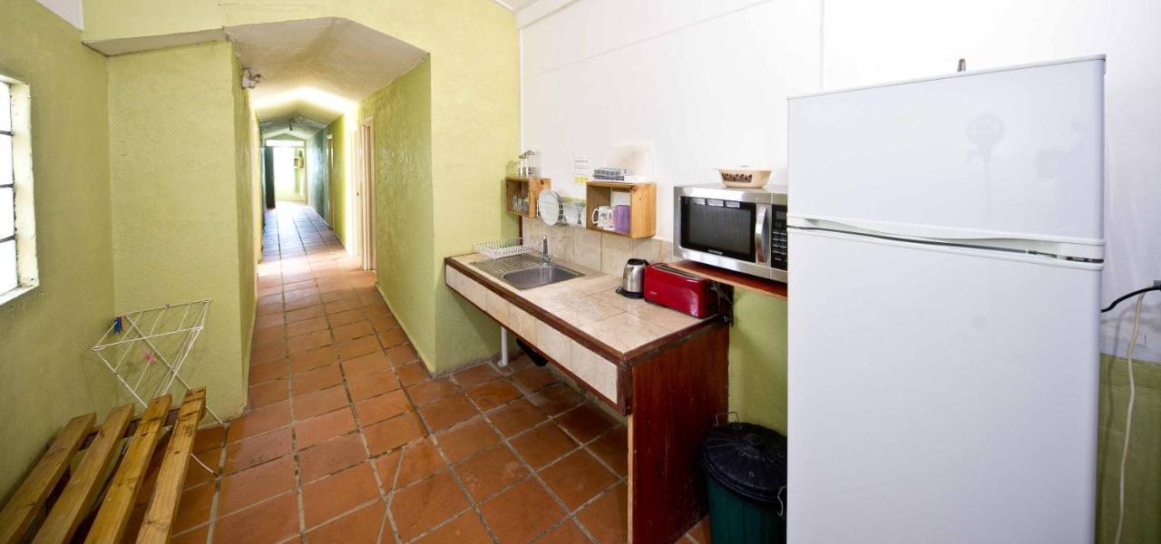 Retreat Seaside Hostel พอร์ตวิลา ภายนอก รูปภาพ