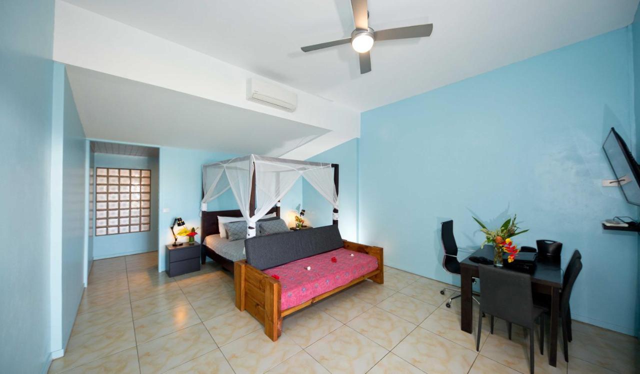 Retreat Seaside Hostel พอร์ตวิลา ภายนอก รูปภาพ