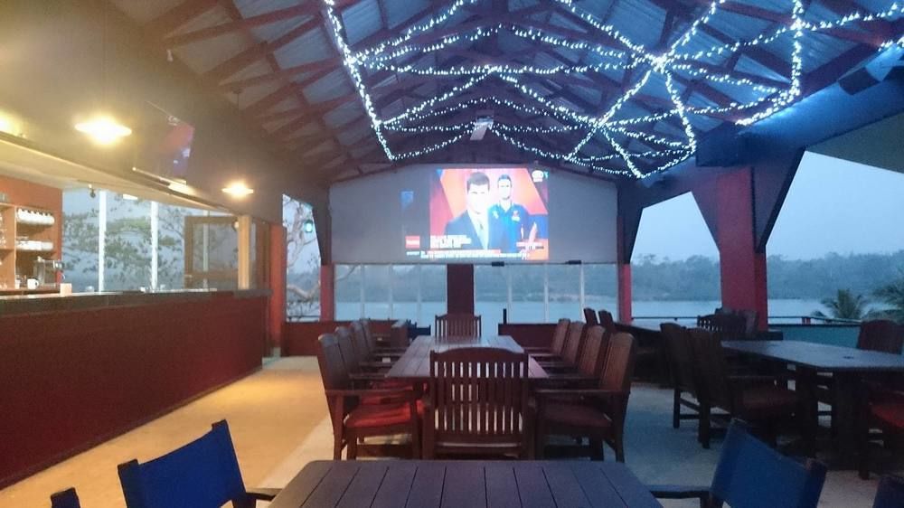 Retreat Seaside Hostel พอร์ตวิลา ภายนอก รูปภาพ